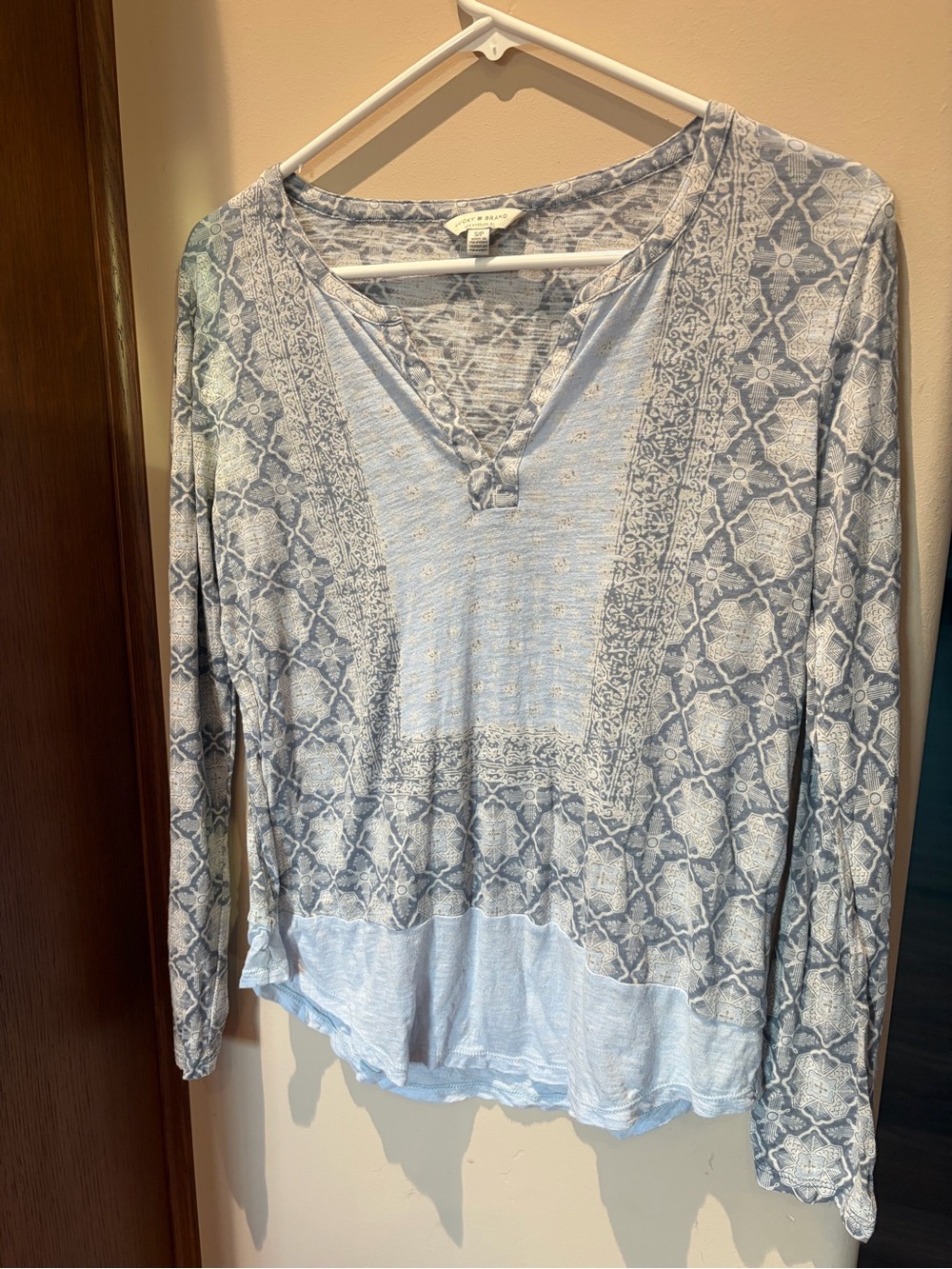 Lucky Brand Pale Blue Printed Long Sleeve V-Neck Top